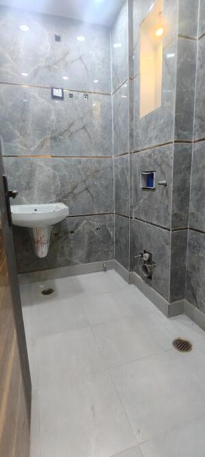 4 BHK Builder Floor in Uttam Nagar, Delhi
