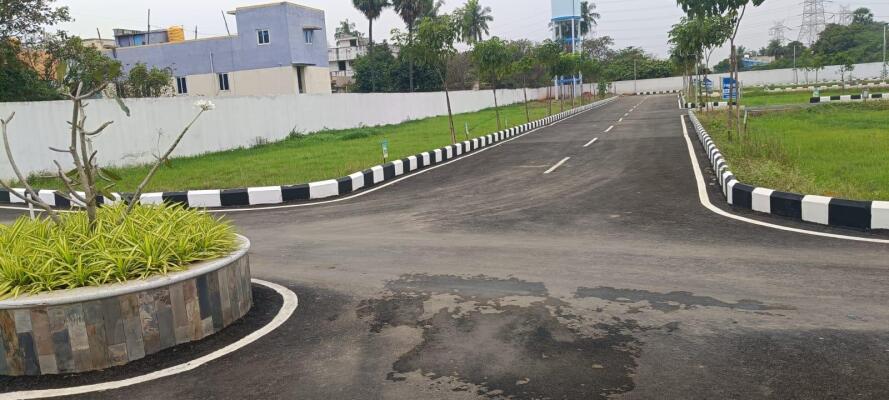 Residential land / Plot in Alamathi, Thiruvallur