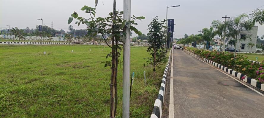 Residential land / Plot in Alamathi, Thiruvallur