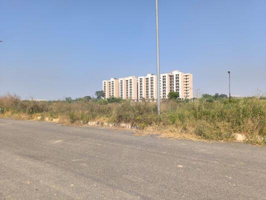 Residential land / Plot in Sector 97 Mohali