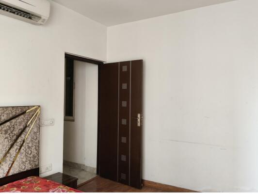 2 BHK Flat in Sector 70, Faridabad