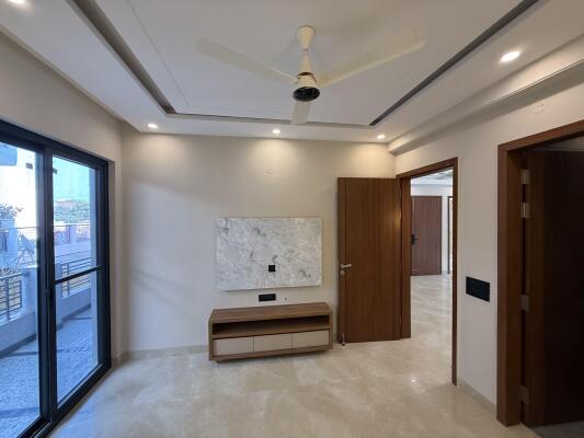 3 BHK Builder Floor in Sector 9, Gurgaon
