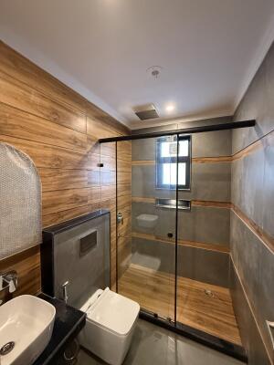 3 BHK Builder Floor in Sector 9, Gurgaon