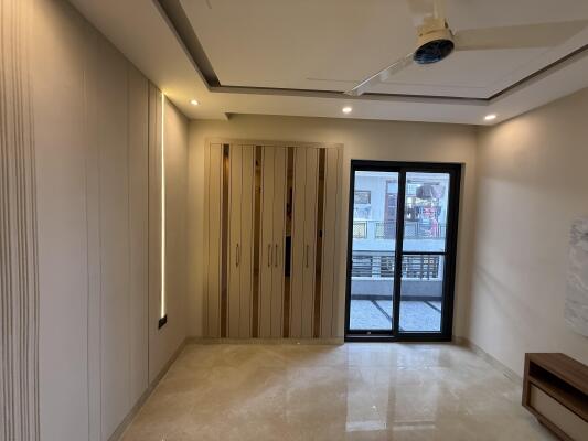 3 BHK Builder Floor in Sector 9, Gurgaon