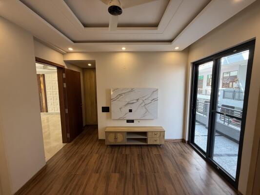 3 BHK Builder Floor in Sector 9, Gurgaon