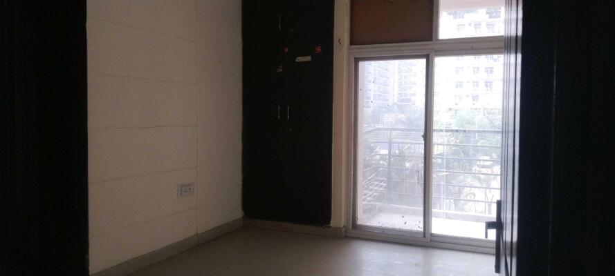 3 BHK Flat in Crossing Republik, Ghaziabad