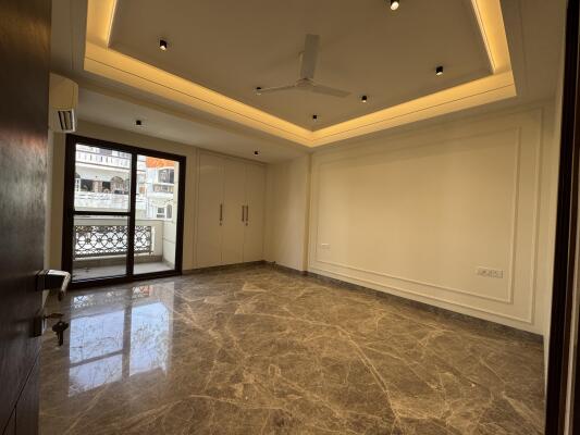 4 BHK Builder Floor in Anand Niketan, Delhi