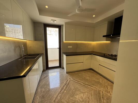 4 BHK Builder Floor in Anand Niketan, Delhi