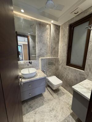 4 BHK Builder Floor in Anand Niketan, Delhi