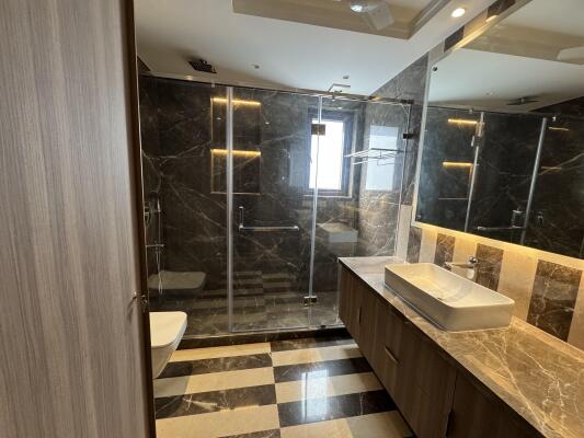 4 BHK Builder Floor in Anand Niketan, Delhi