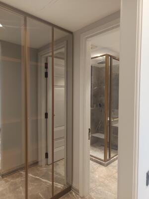 3 BHK Independent Builder Floor in Block C Defence Colony, Delhi