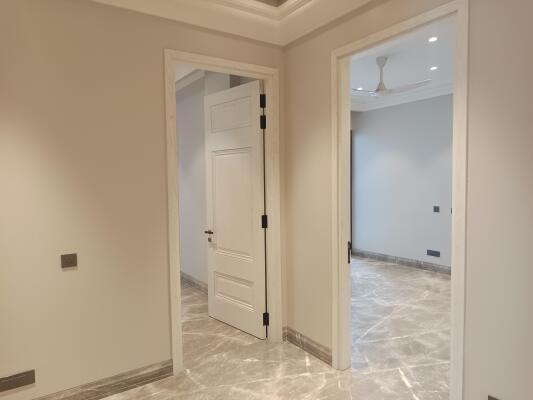 3 BHK Independent Builder Floor in Block C Defence Colony, Delhi