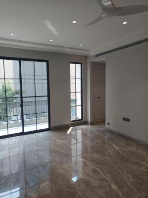 3 BHK Independent Builder Floor in Block C Defence Colony, Delhi