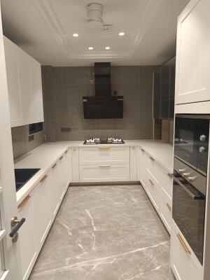 3 BHK Independent Builder Floor in Block C Defence Colony, Delhi