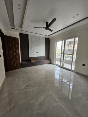 4 BHK Independent Builder Floor in Greenfield Colony, Faridabad