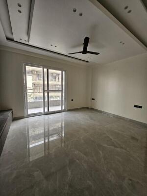 4 BHK Independent Builder Floor in Greenfield Colony, Faridabad
