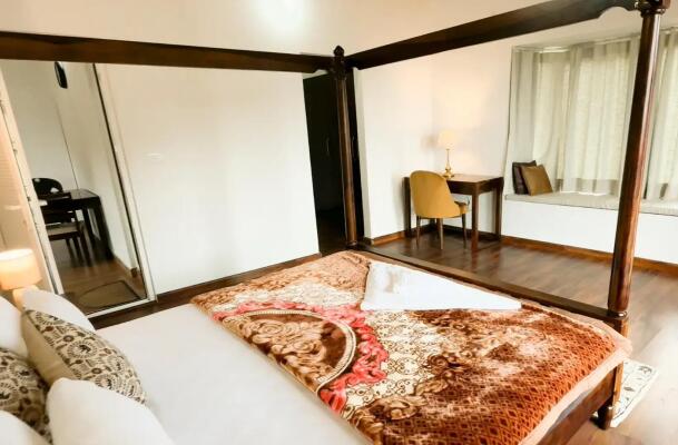 2 Bedroom House in Mukteshwar, Nainital