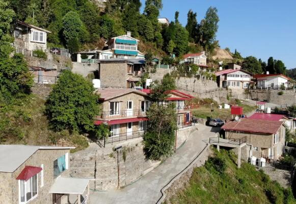 2 Bedroom House in Mukteshwar, Nainital