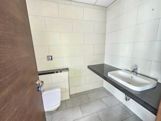 4 BHK Flat in Marine Drive, Kochi