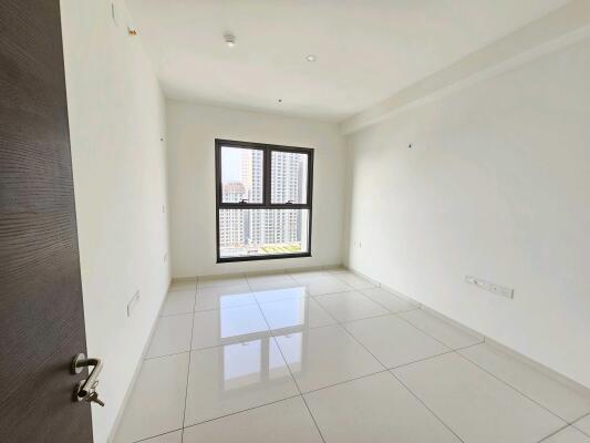 4 BHK Flat in Marine Drive, Kochi