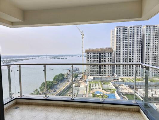 4 BHK Flat in Marine Drive, Kochi