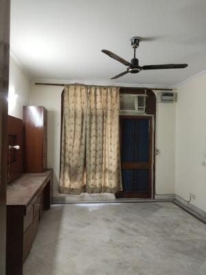 3 BHK Duplex Builder Floor in East of Kailash, Delhi