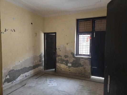 2 Bedroom House in Sector Xu 3, Greater Noida