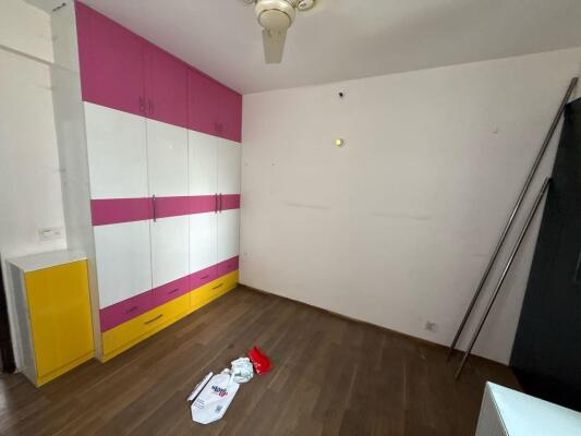 2 BHK Flat in Sector 110, Noida