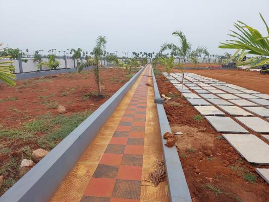 Residential land / Plot in Vuyyuru, Vijayawada