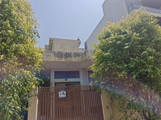 Residential land / Plot in Sector 40, Noida