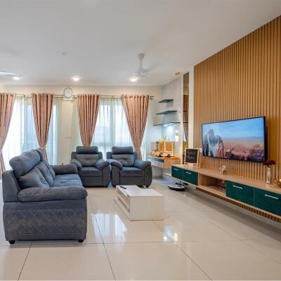 4 BHK Flat in Senapati Bapat Road, Pune