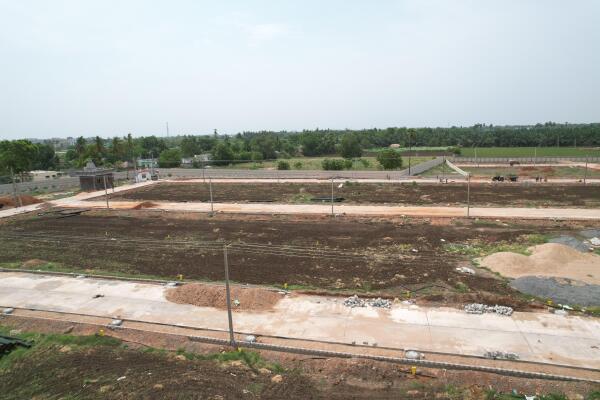 Residential land / Plot in Velagapudi, Guntur
