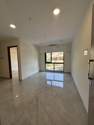 2 BHK Flat in Malad West, Mumbai