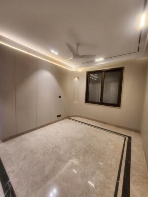 4 BHK Builder Floor in CR Park, Delhi