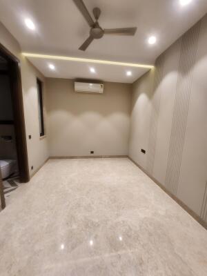 4 BHK Builder Floor in CR Park, Delhi