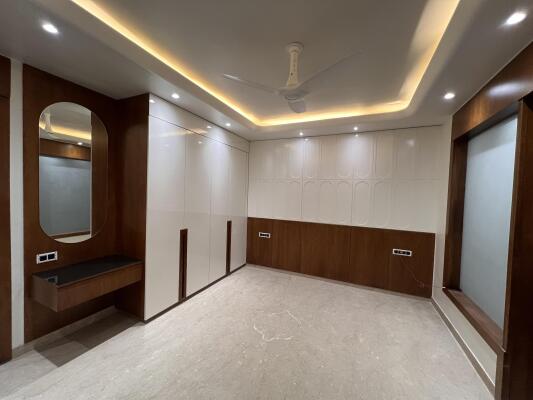 3 BHK Builder Floor in Sector 8 Dwarka, Delhi