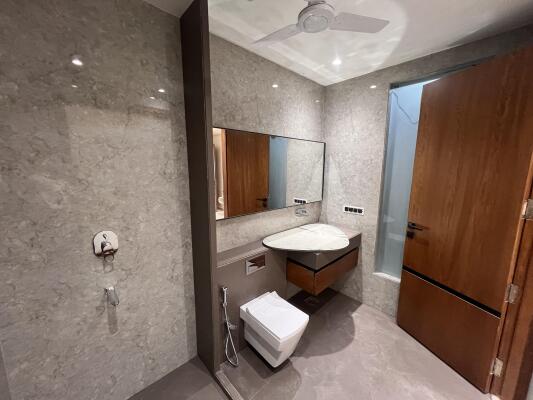 3 BHK Builder Floor in Sector 8 Dwarka, Delhi