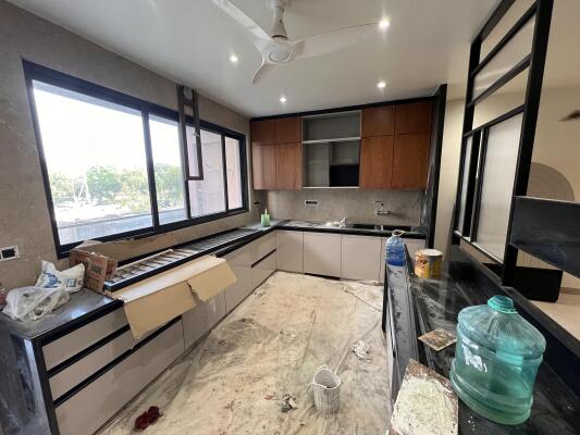 3 BHK Builder Floor in Sector 8 Dwarka, Delhi