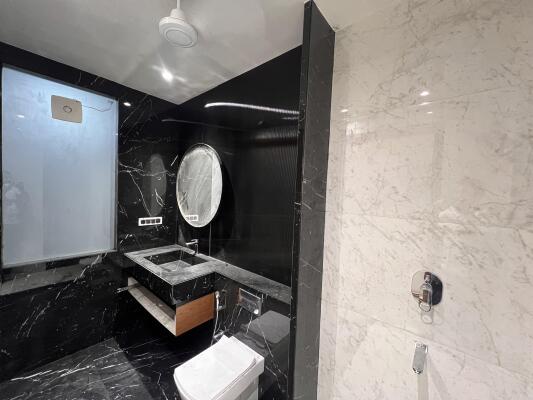 3 BHK Builder Floor in Sector 8 Dwarka, Delhi