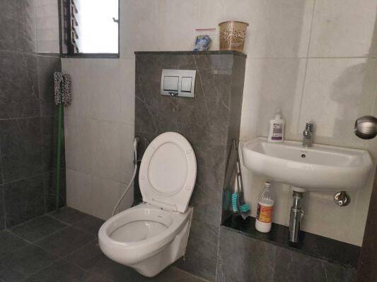 2 BHK Flat in Shewalewadi, Pune
