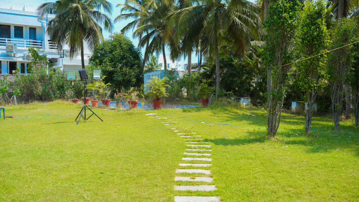 Residential land / Plot in Uthandi, ECR