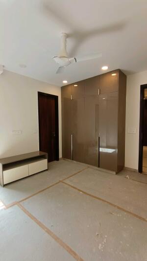 4 BHK Independent Builder Floor in S Block DLF Phase 3, Gurgaon