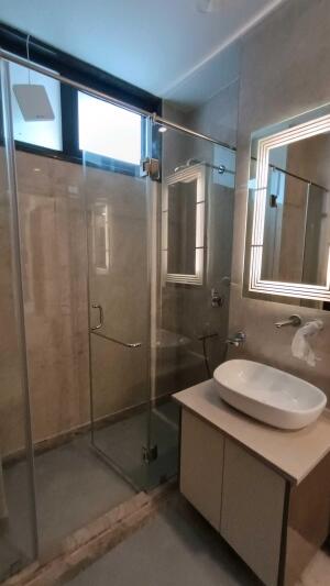 4 BHK Independent Builder Floor in S Block DLF Phase 3, Gurgaon
