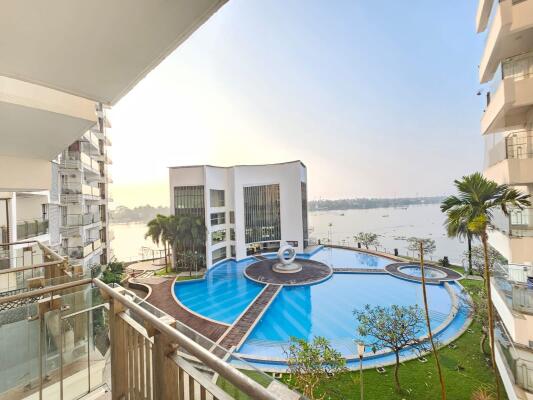 3 BHK Flat in Marine Drive, Kochi