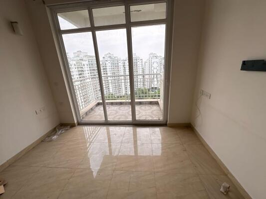 2 BHK Flat in Sector 48, Gurgaon