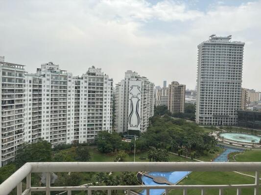 2 BHK Flat in Sector 48, Gurgaon