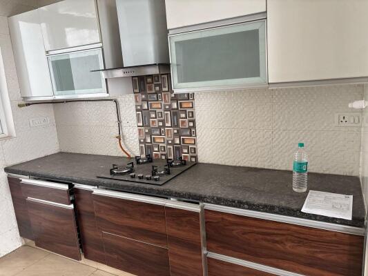 2 BHK Flat in Sector 48, Gurgaon