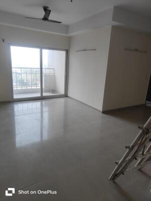 4 BHK Flat in Sector 107, Noida