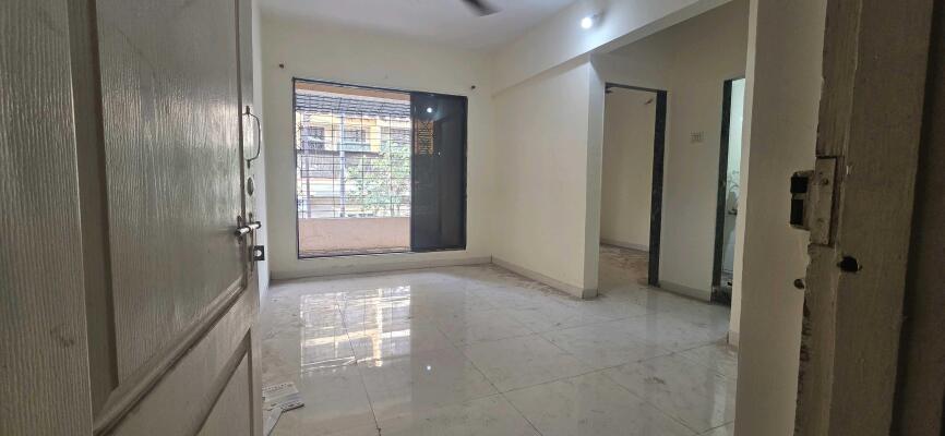 2 BHK Flat in Sector 8 Kamothe, Navi Mumbai