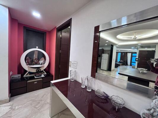 4 BHK Independent Builder Floor in Greater Kailash 2, Delhi